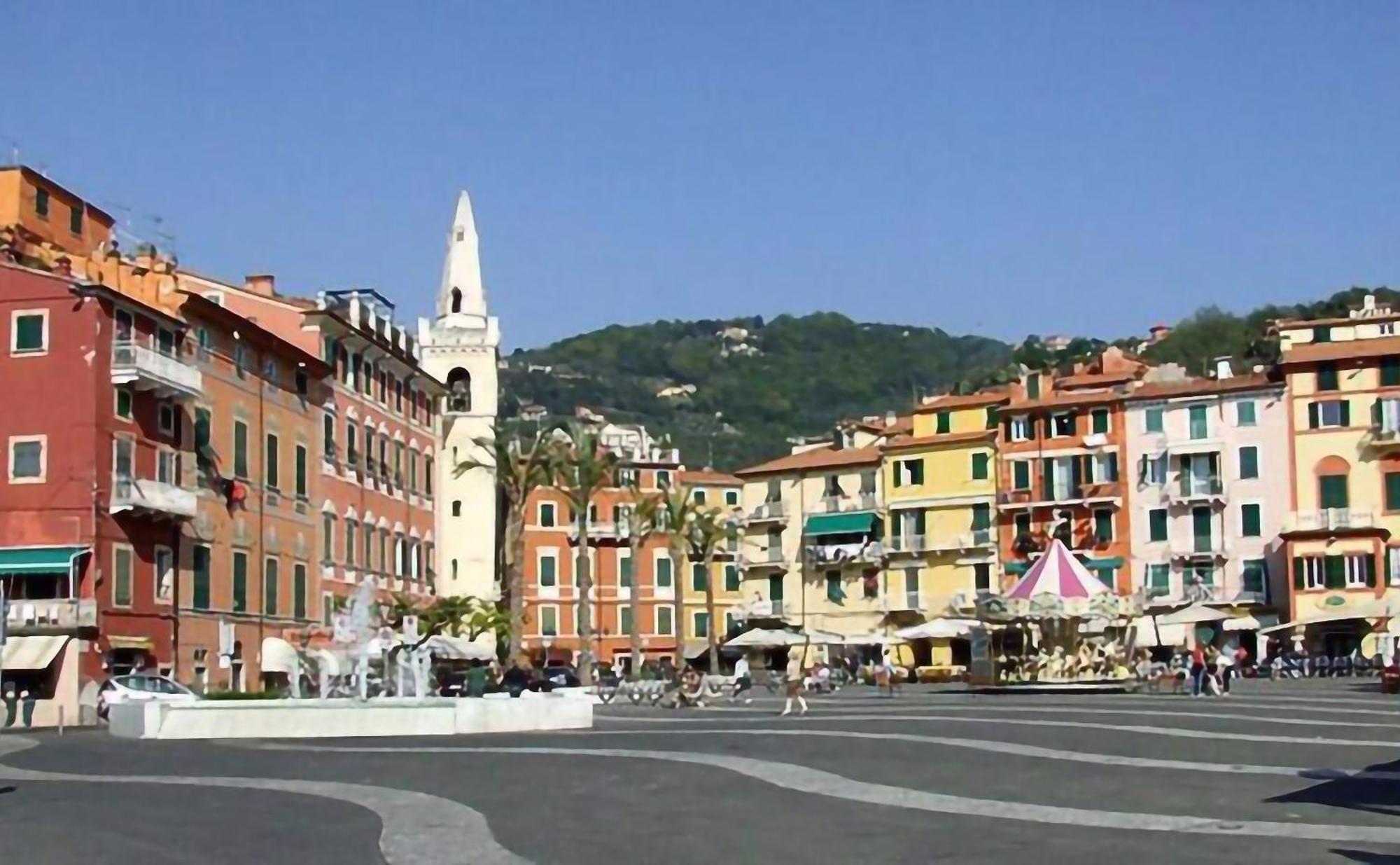 Affittacamere "In Piazzetta Da Vasco" เลริชี ภายนอก รูปภาพ